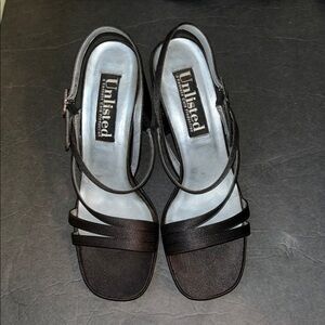 EUC Unlisted by Kenneth Cole Strappy Chunky Block Heel Size 8
